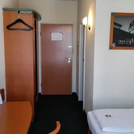 Hotel Highway Dasing-augsburg, Ehemals Trip